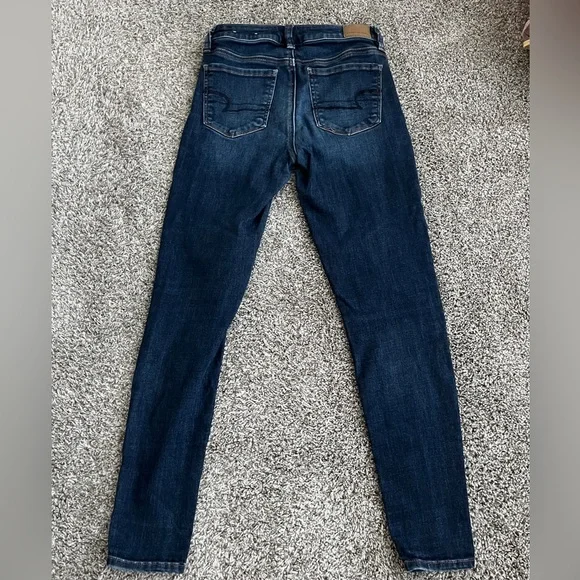 American Eagle Outfitters High Rise Denim Jegging - Picture 3 of 3